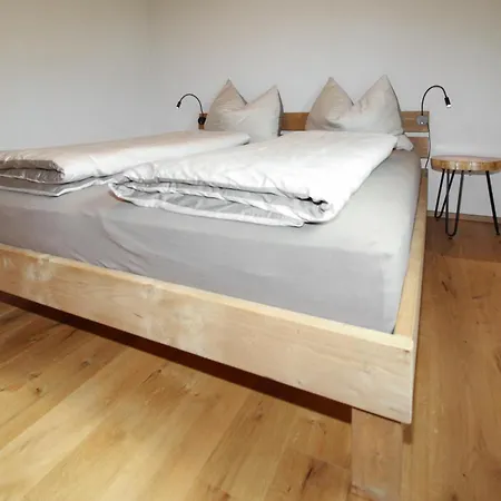Apartment Mit 2 Schlafzimmer Apartman *